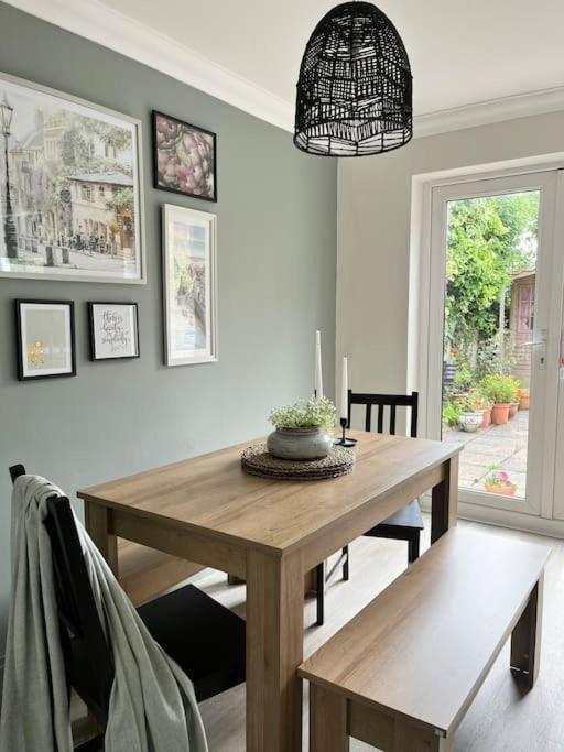 The Cottage, A Perfect Getaway! Southport Eksteriør bilde